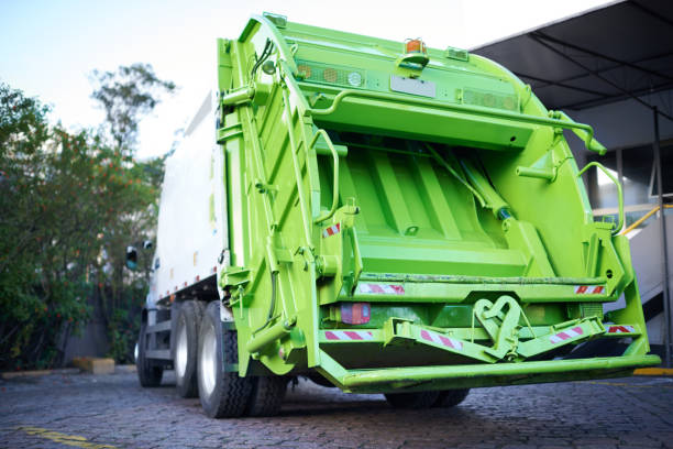Best Basement Cleanout Services  in Naples Park, FL
